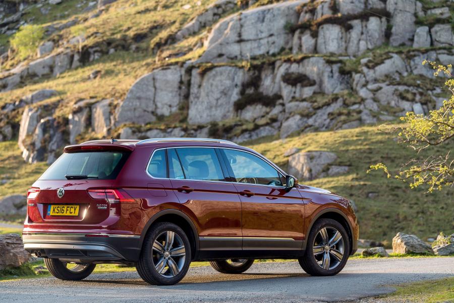  Volkswagen Tiguan 2016 года  (UK) (фото 25 из 40)